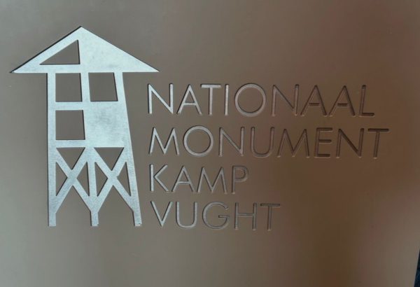 D017051f F9e1 4653 9df4 C50cc835b61e